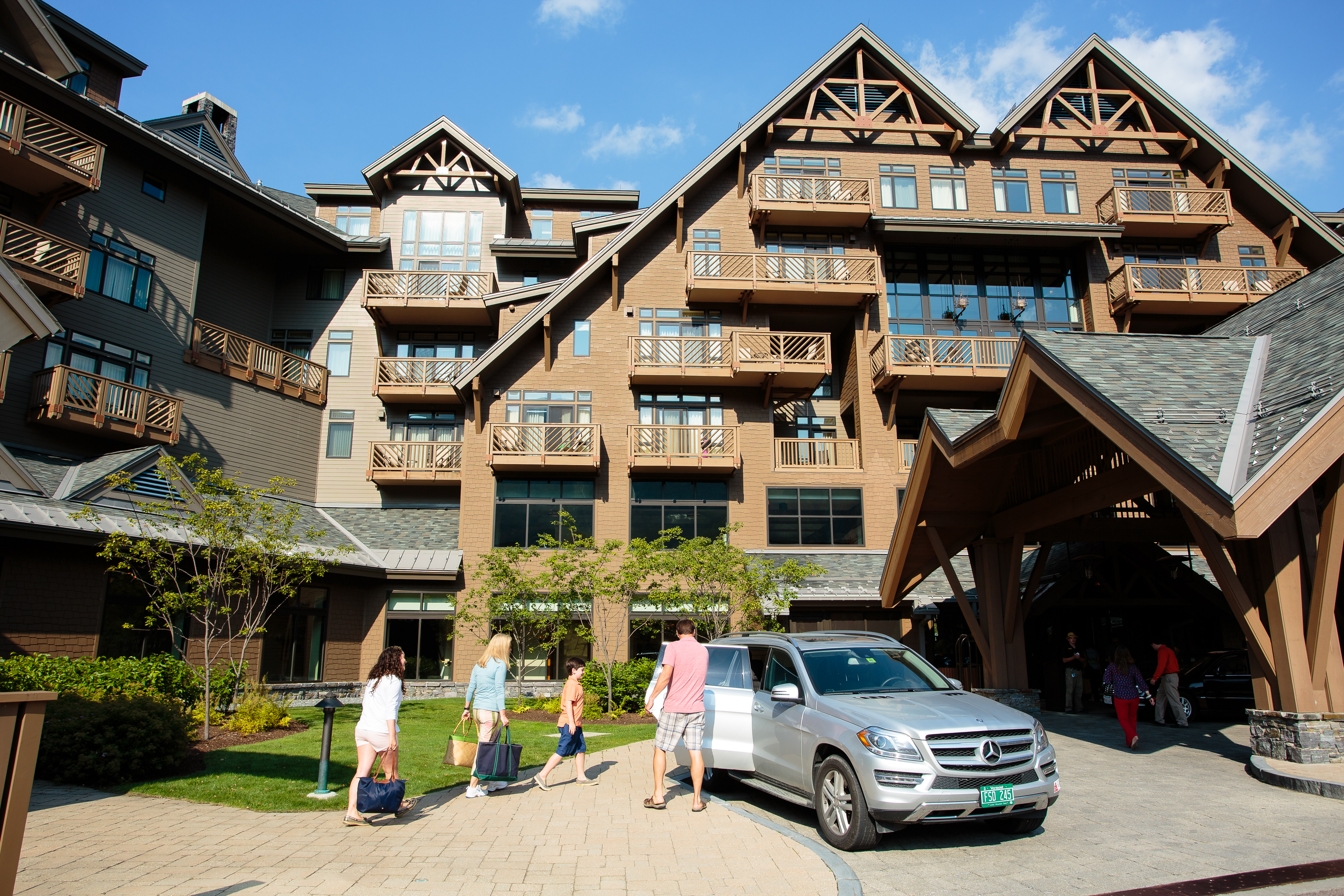 Five Family Travel Adventures Perfect for Summer