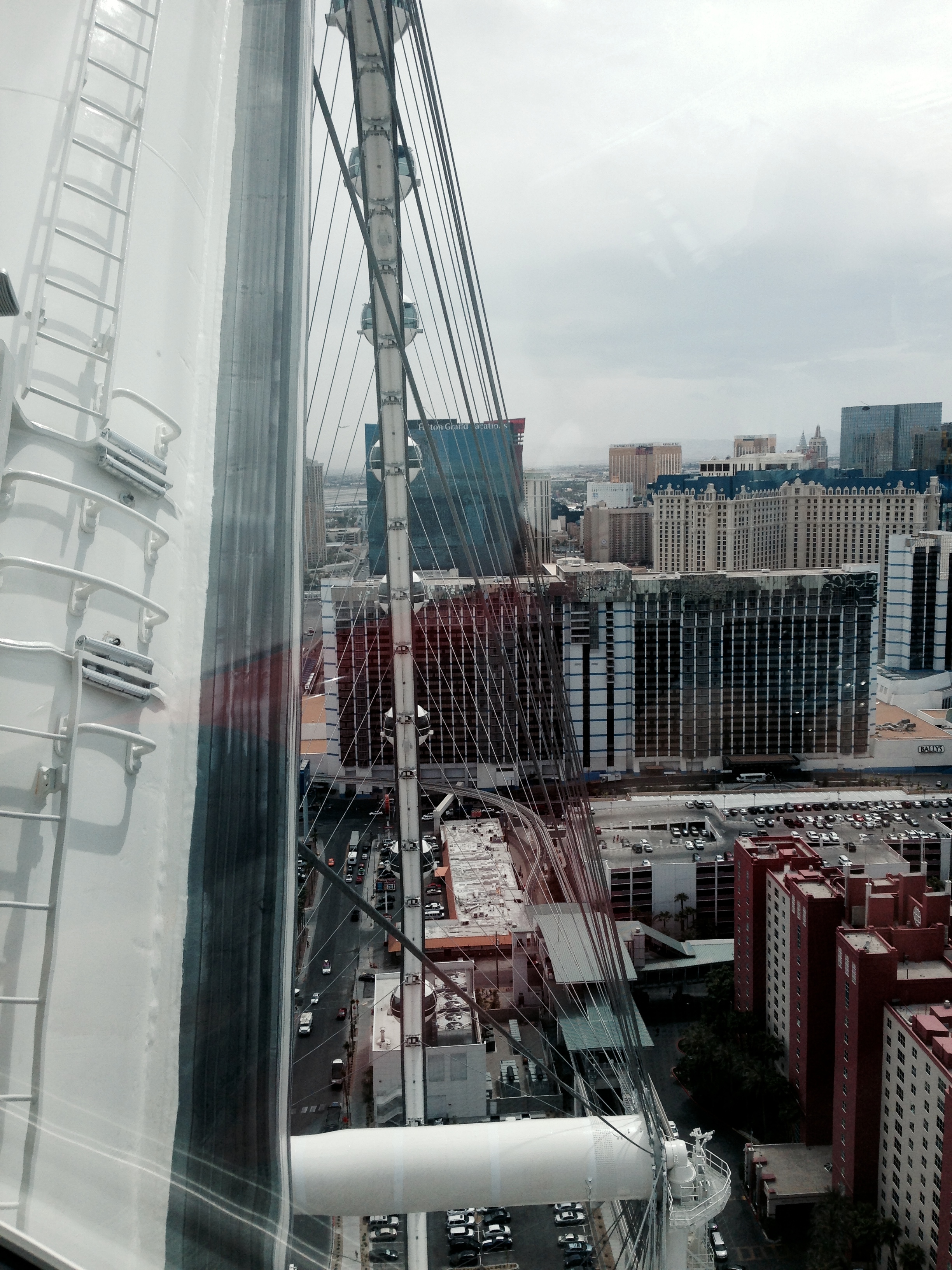 Riding High on Vegas’ New High Roller Observation Wheel